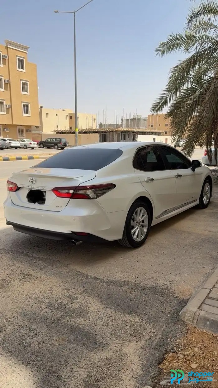 تويوتا كامري 2023 GLE سيدان بنزين 91 بدون حوادث مالك أول