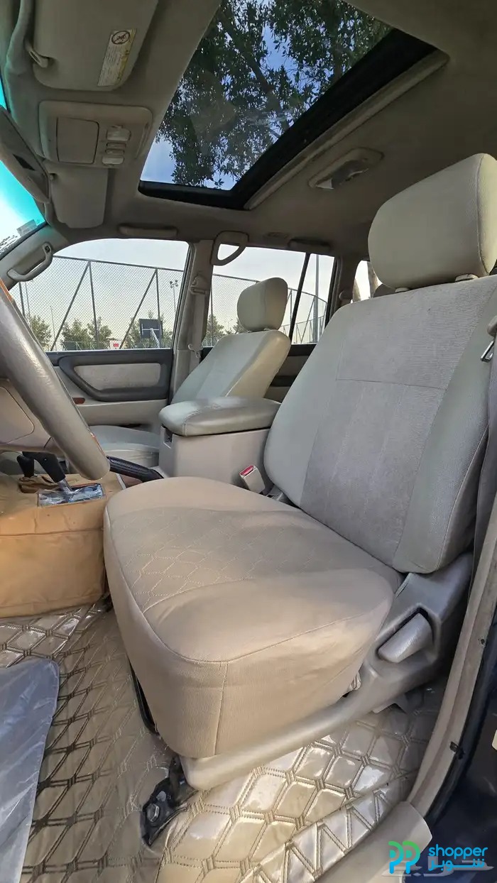 تويوتا لاندكروزر GXR 2003 مستعملة رمادي بنزين 95 5 أبواب